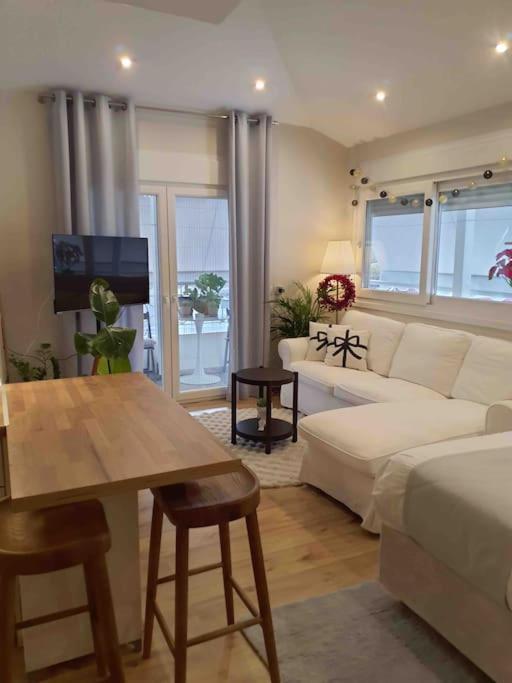 Cozy Studio Στο Κεντρο Larissa Exteriör bild